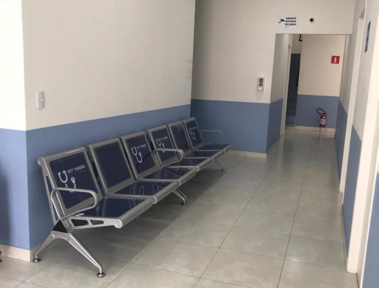 Sobre Corredor de Entrada Hospital Vet Taboão